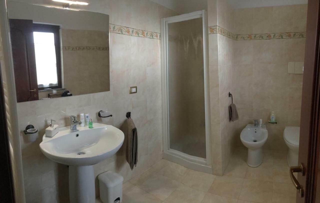 Casa Mariluka Bed and Breakfast Capoterra Εξωτερικό φωτογραφία